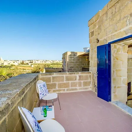 Dar Il-bahar Country house *